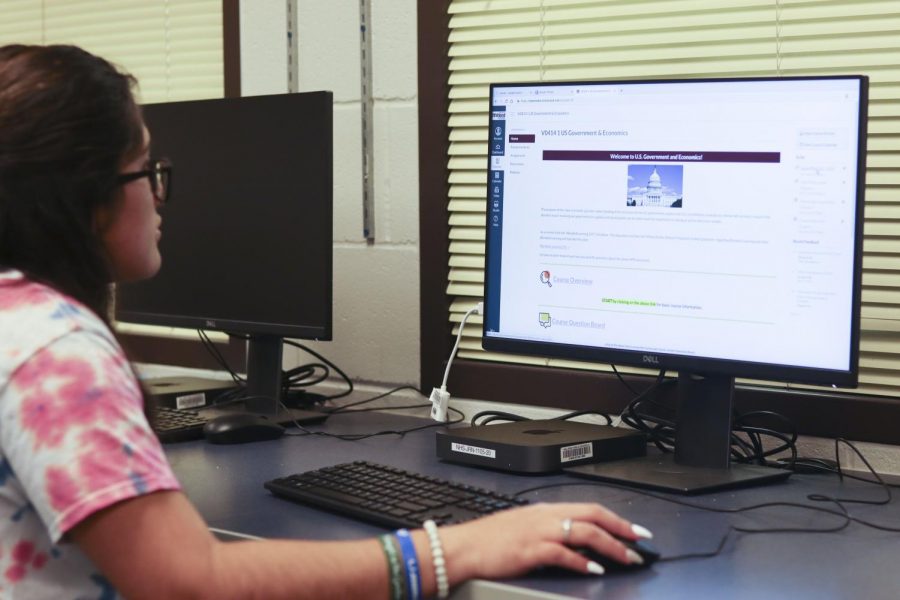 Senior Angelica Santiago logs on to the platform Canvas so that she can do her homework for her U.S Government class. Canvas is a popular platform used in blended learning classes.